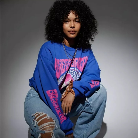 urban outfitters crewneck